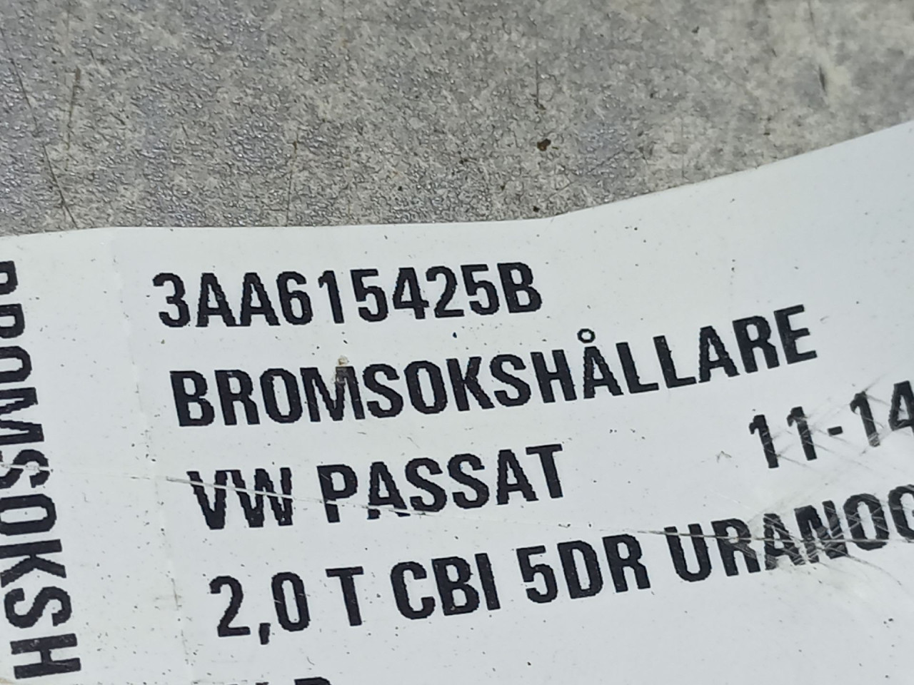 DIJELOVI NOSAC VW PASSAT B7 > 10-14 3AA615425B