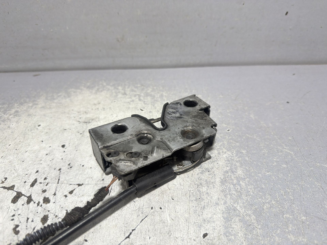 DIJELOVI BRAVA HAUBE VW TIGUAN > 16-20 5TC823509A