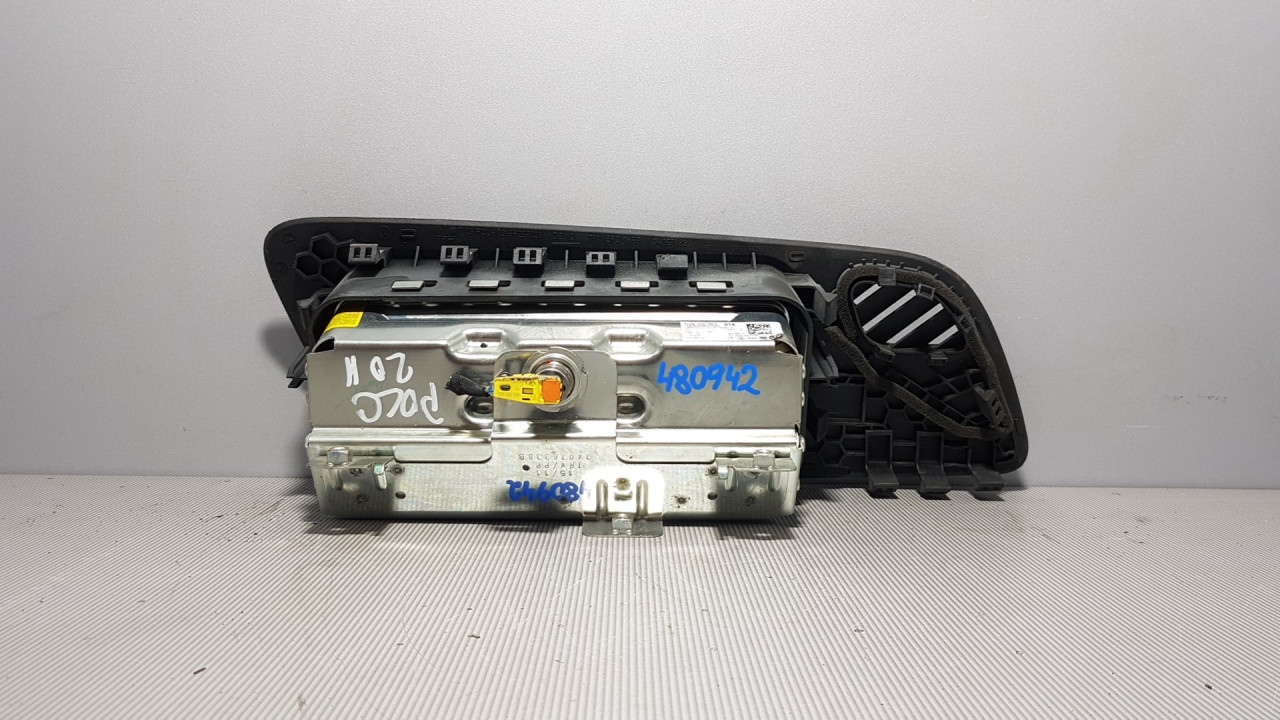 DIJELOVI AIRBAG SUVOZACA VW POLO > 09-14 6RS880204