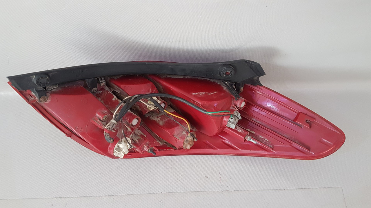 STOP SVJETLO HYUNDAI I20 > 08-12 HN200015 924021J000