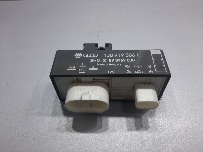DIJELOVI ELEKTRONIKA RELEJ SKODA FABIA > 04-07 1J0919506M