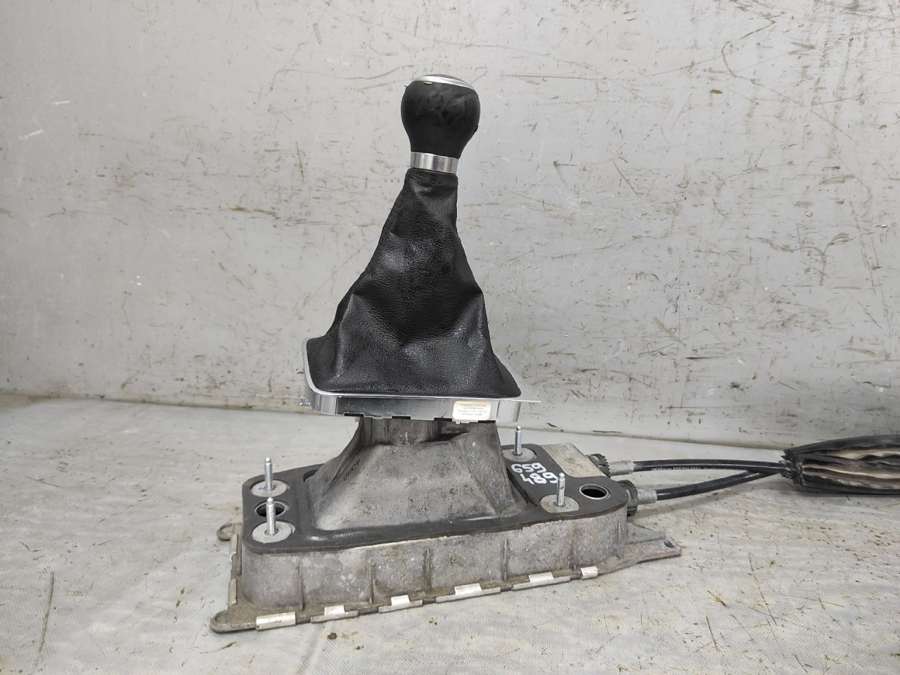 DIJELOVI SALTEBLA VW PASSAT B6 > 05-10 3C0711049AE