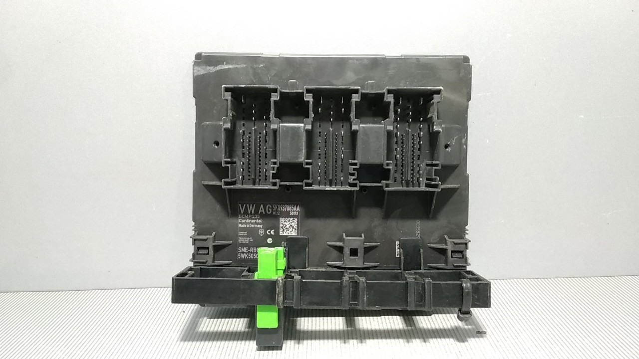 BCM ELEKTRONIKA VW CADDY > 10-15 5K0937085AA