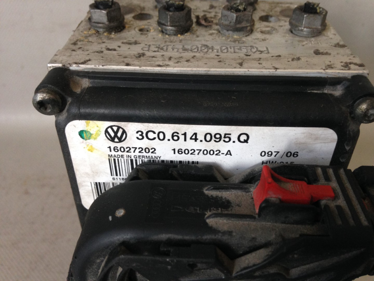 ABS ELEKTRONIKA VW PASSAT B6 > 05-10 3C0614095Q