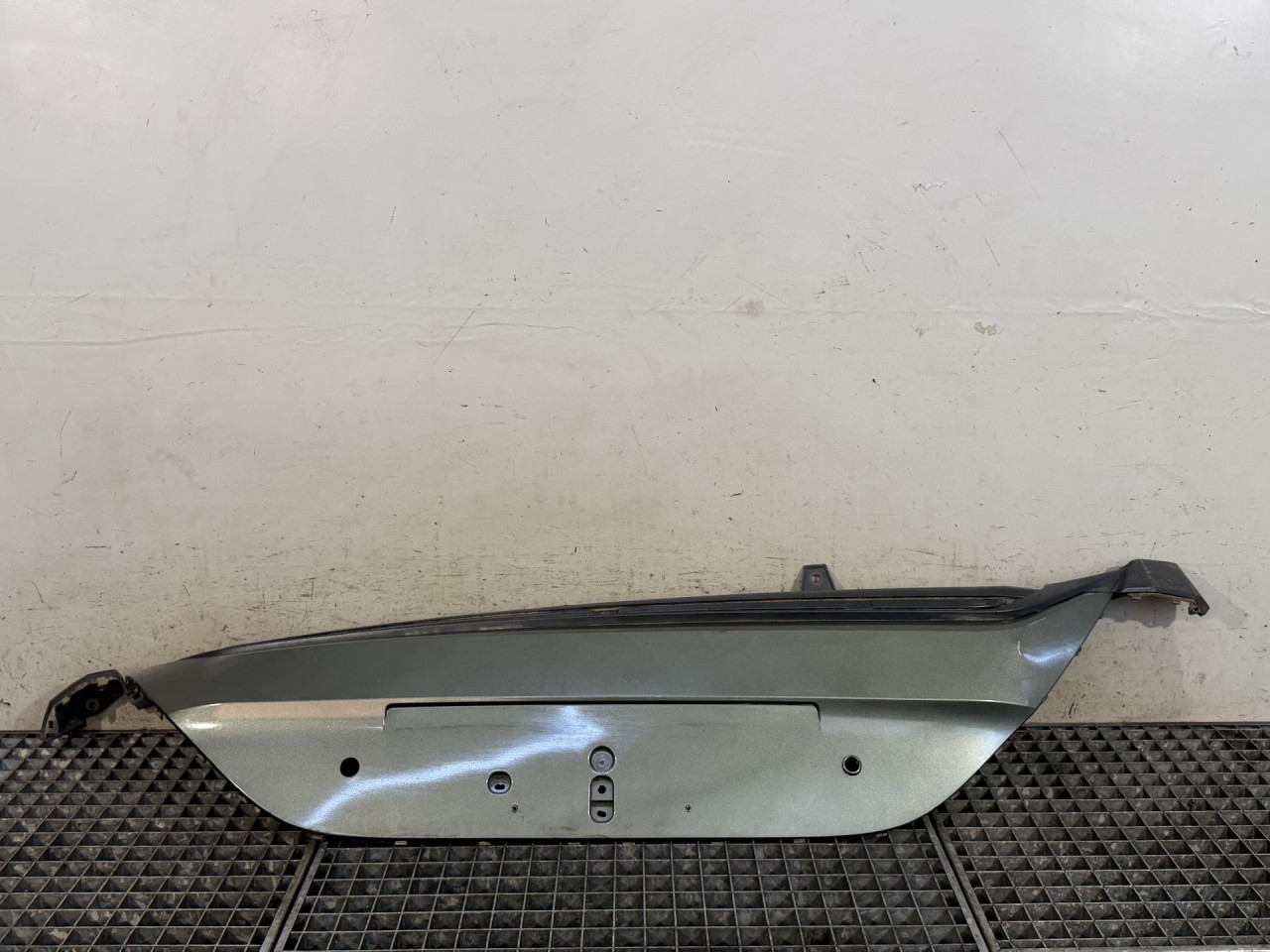 DIJELOVI ZADNJI DIO BRANIKA TOYOTA AYGO > 20- 521510H070