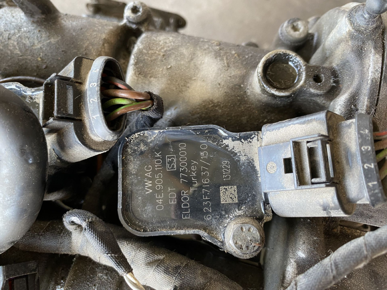 DIJELOVI BOMBINA VW UP > 16- 04E905110K