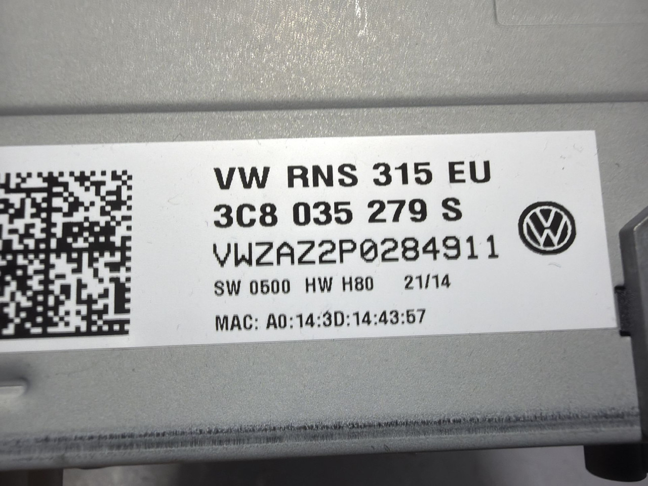 DIJELOVI RADIO VW TIGUAN > 11-15 3C8035279S