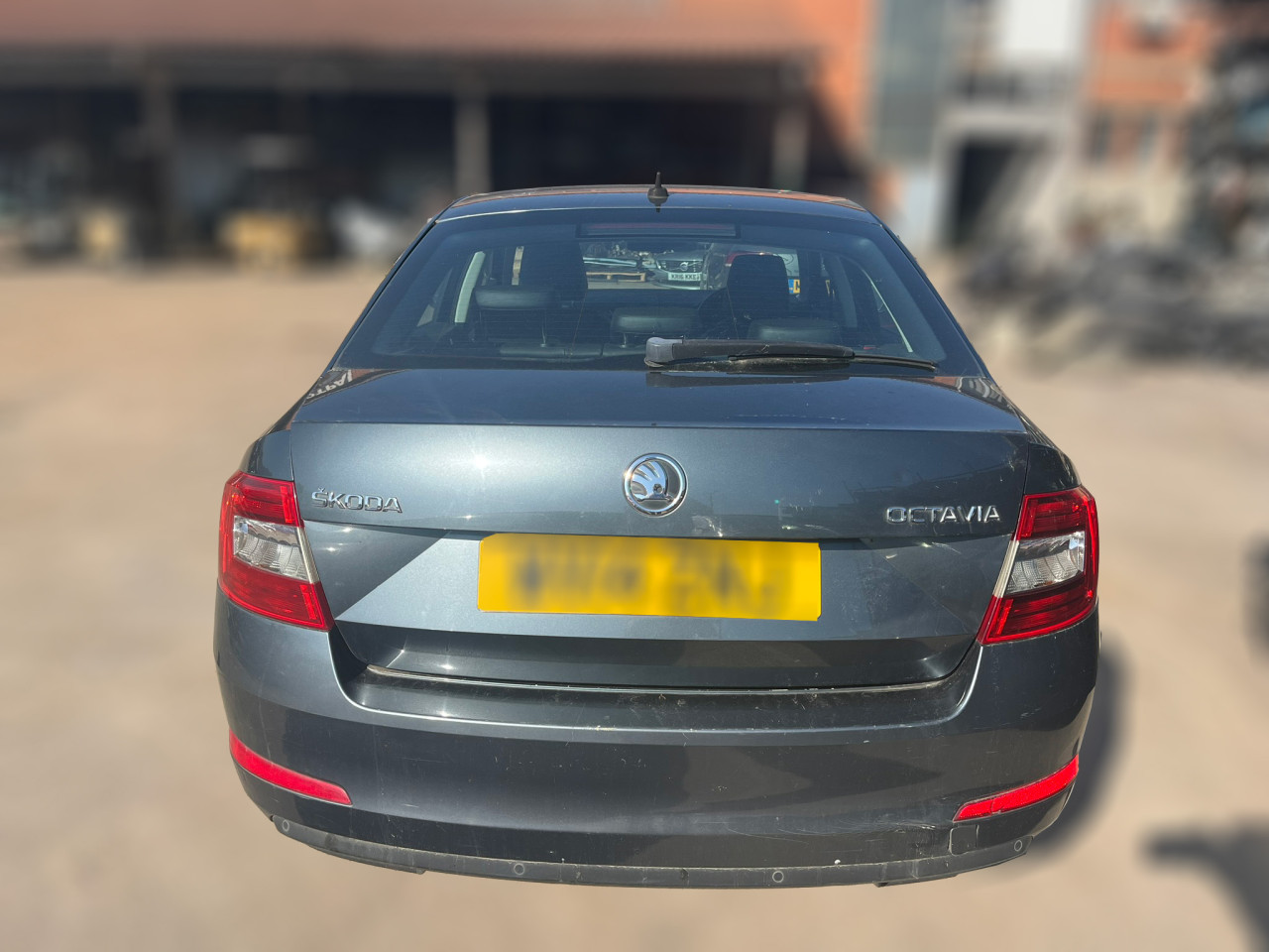 DIJELOVI SKODA OCTAVIA > 13-16 1.6 Dizel CLHA MOTOR