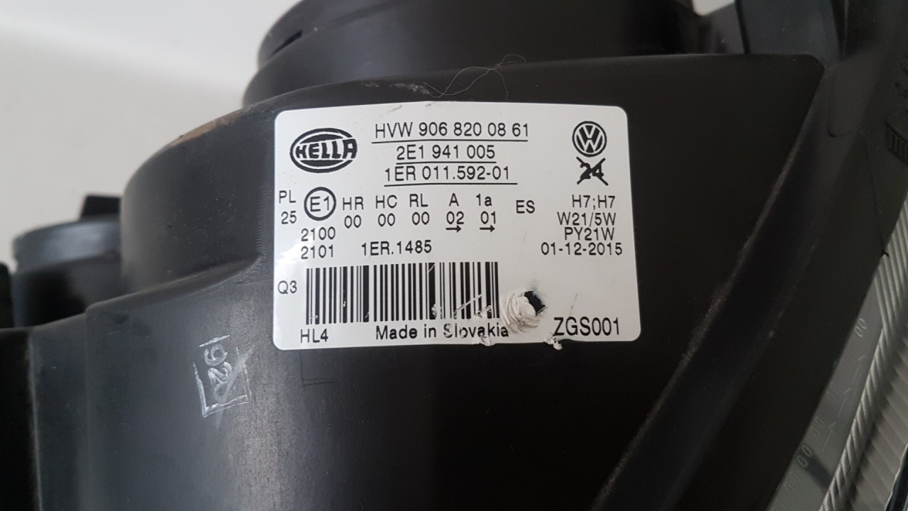 DIJELOVI FAR VW CRAFTER > 05-11 2E1941005