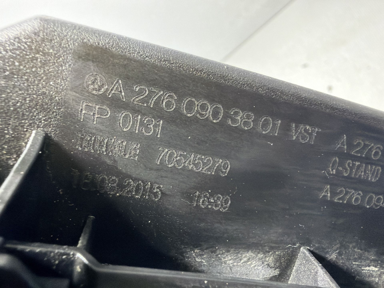 KUCISTE FILTERA ZRAKA MERCEDES ML (W166) > 11-15 A2760903801