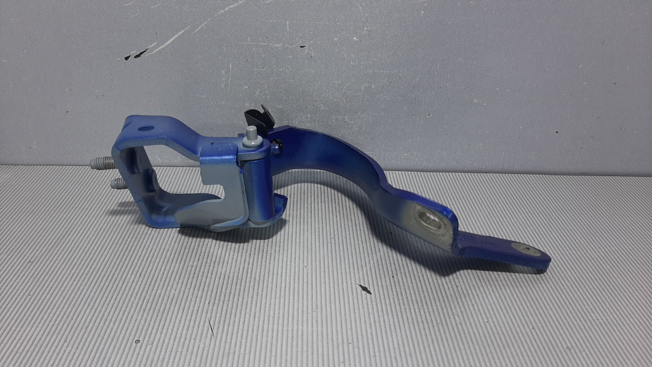 DIJELOVI BAGLAMA GEPEKA AUDI Q7 > 09-15 4L0827299C