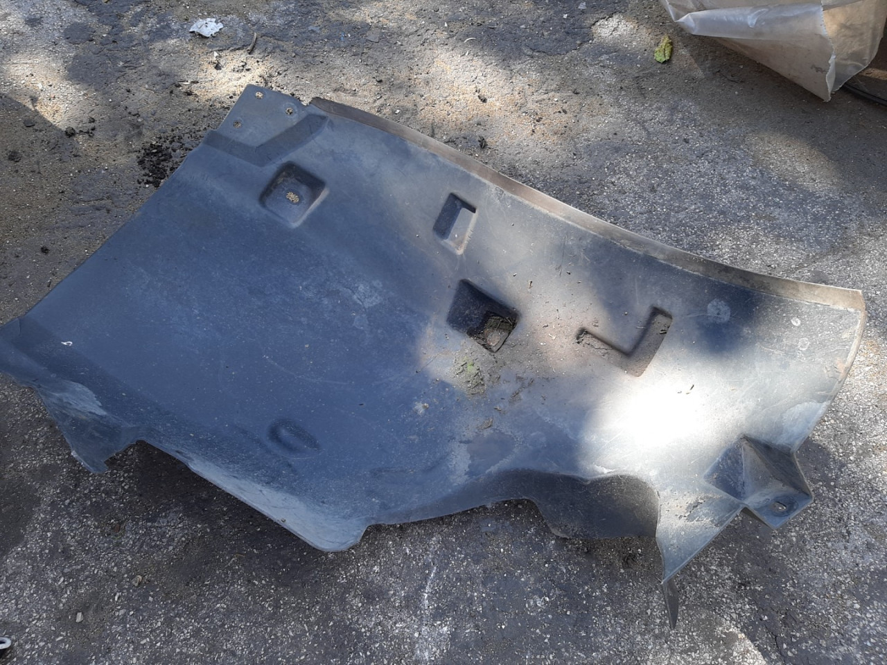 UNUTRASNJI BLATOBRAN MERCEDES ML (W166) > 11-15 A166884