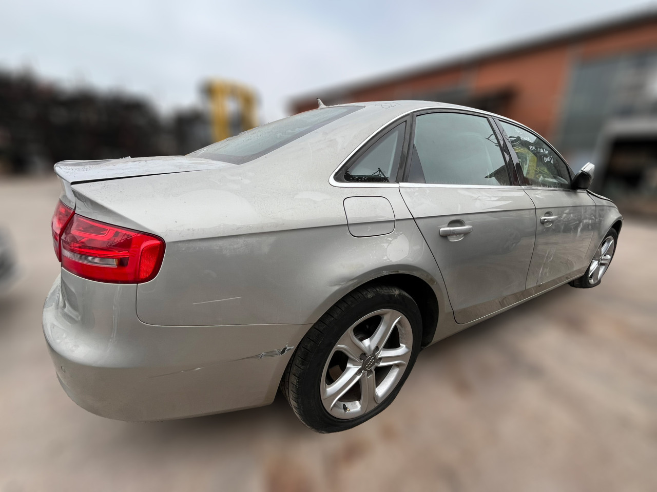 DIJELOVI AUDI A4 (B8) > 12-15 2.0 Dizel CJCD MOTOR