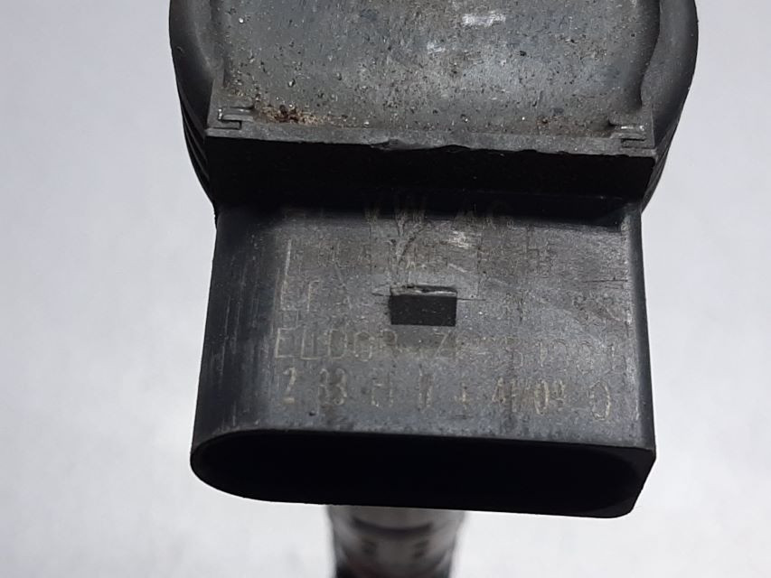 DIJELOVI BOMBINA AUDI A3 > 96-03 06A905115D