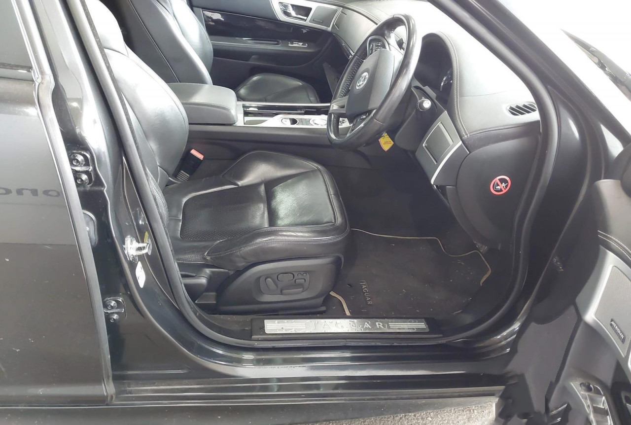 JAGUAR XF (X250) 3.0 2013 MJENJAC MOTOR 306DT DOHC DIJELOVI