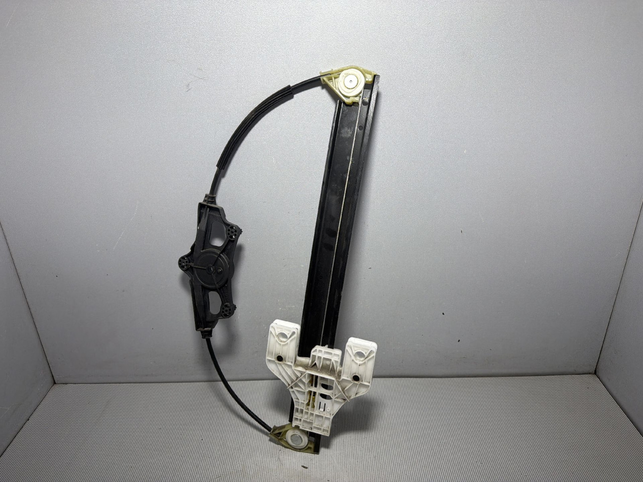 ELEKTRO PODIZAC STAKLA AUDI A4 (B9) > 15-18 8W0839461