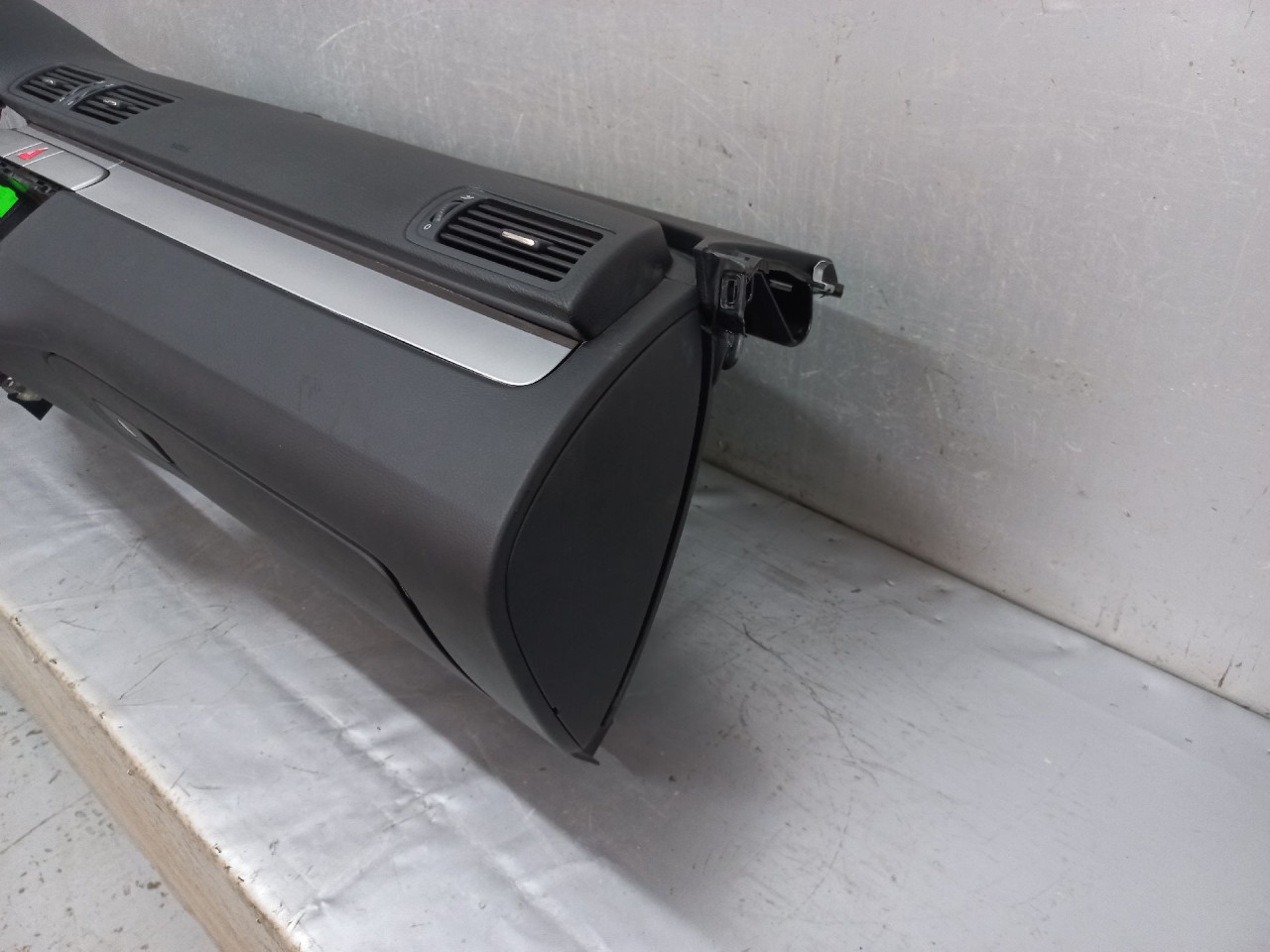 INSTRUMENT TABLA VW PASSAT B6 > 05-10 3C1857003QT