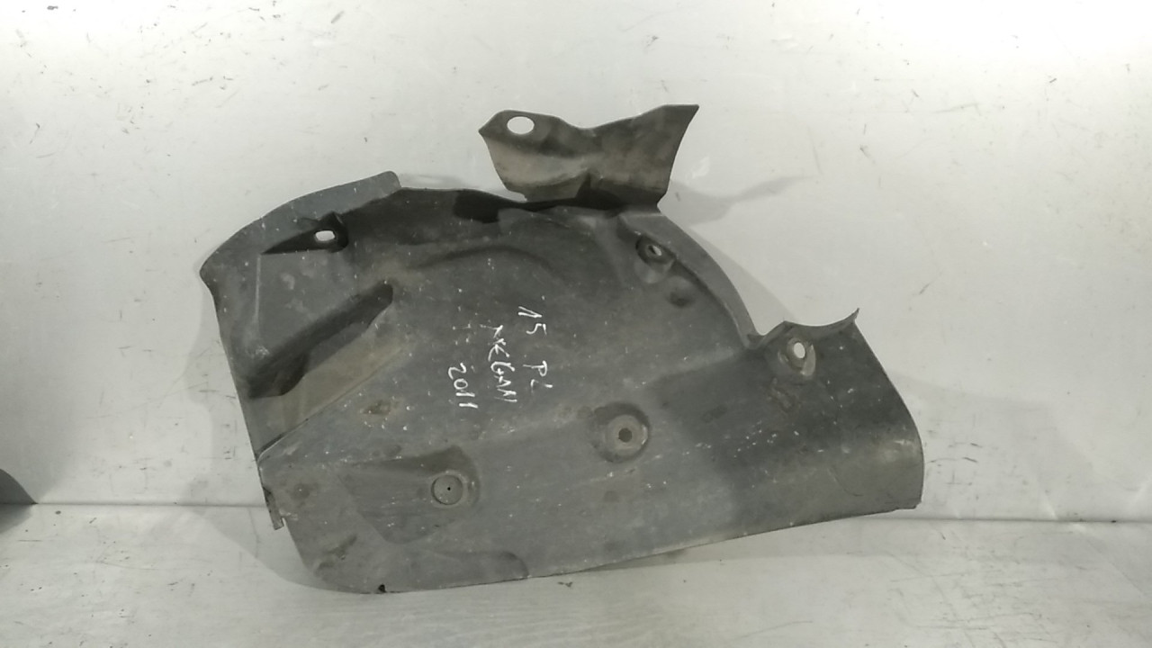 UNUTRASNJI BLATOBRAN RENAULT MEGANE > 08-12 638430101R