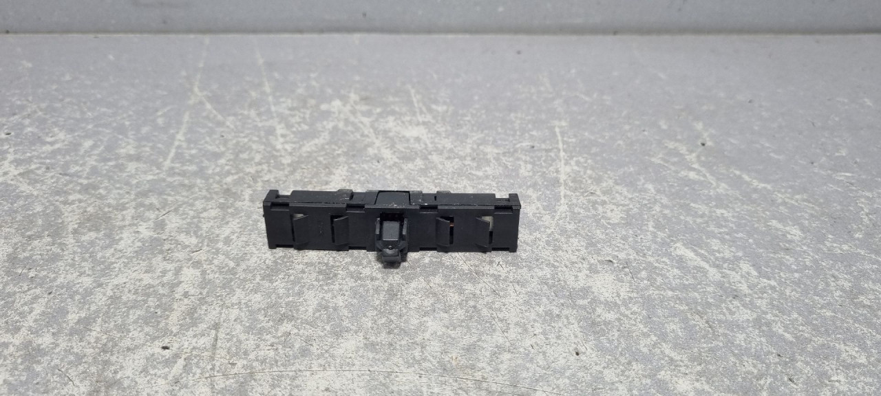 DIJELOVI ANTENA VW GOLF 6 > 08-12 5N0035570