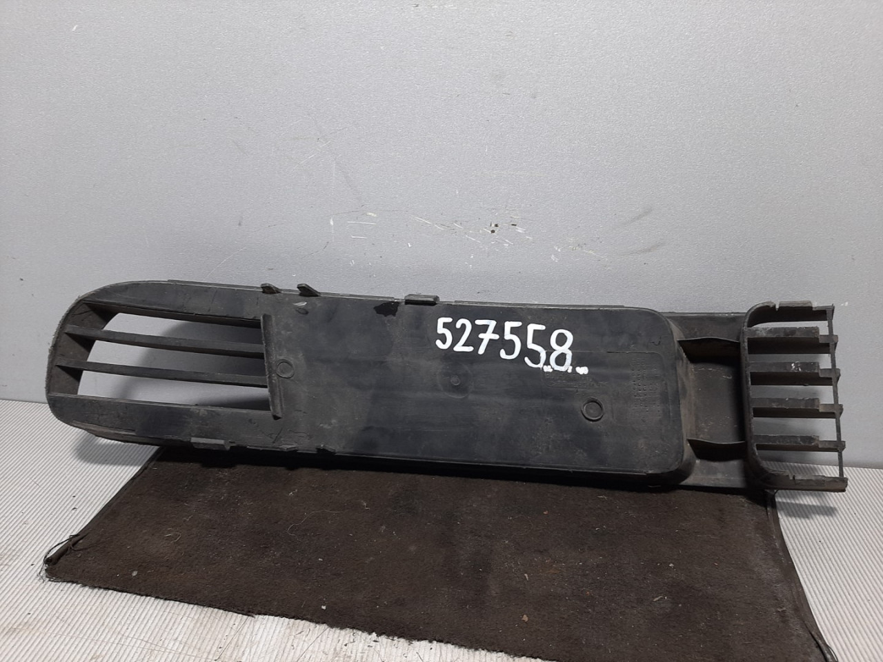 PLASTIKA BRANIKA VW PASSAT B5 > 96-00 3B0853678