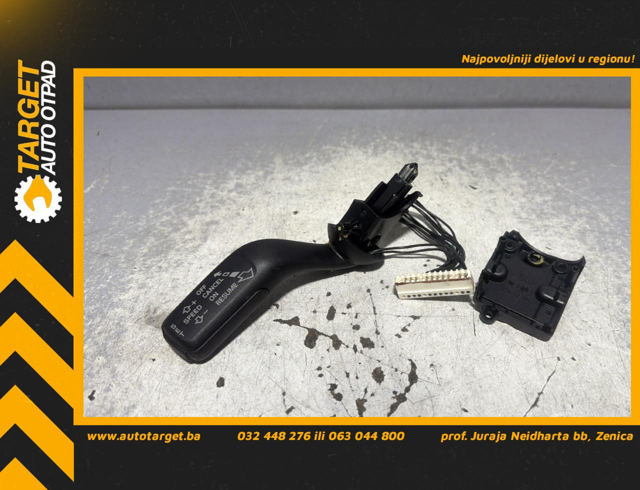 DIJELOVI RUCICA VOLANA AUDI Q5 > 08-11