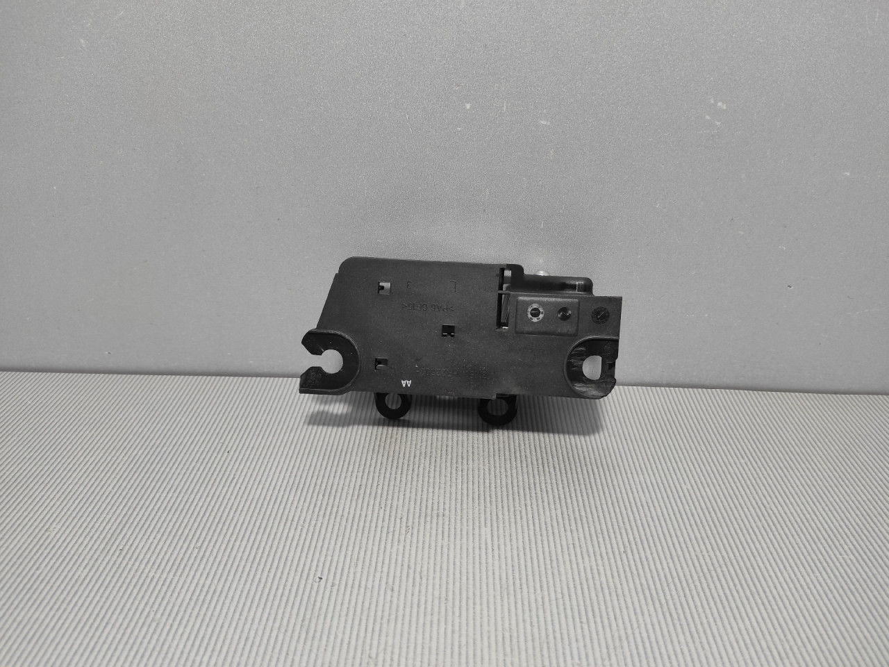 UNUTRASNJA RUCKA VRATA FORD FOCUS > 07-11 3M51R22601AA