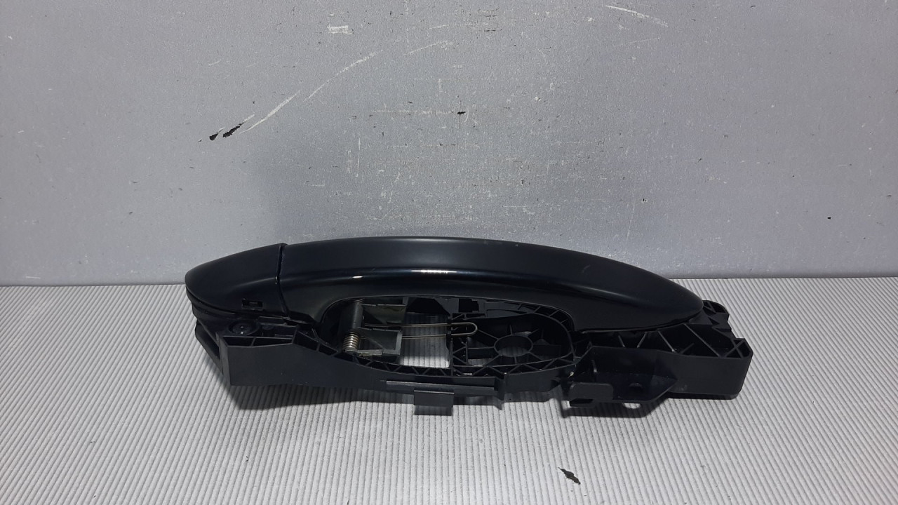 RUCKA VRATA VW PASSAT B7 > 10-14 3C0837886J