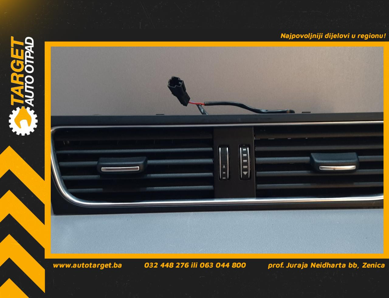 DIJELOVI RESETKA VENTILACIJE AUDI A4 (B8) > 12-15 8T1820951E
