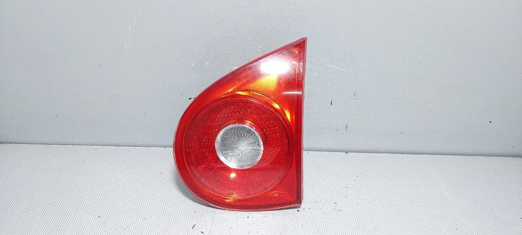 DIJELOVI STOP SVJETLO VW GOLF 5 > 03-08 1K6945094E