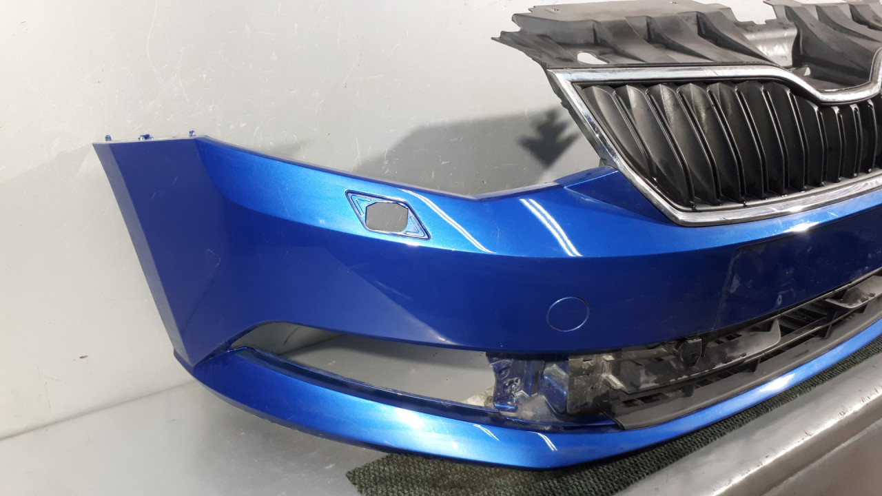 DIJELOVI BRANIK SKODA FABIA > 14- 6V0807221