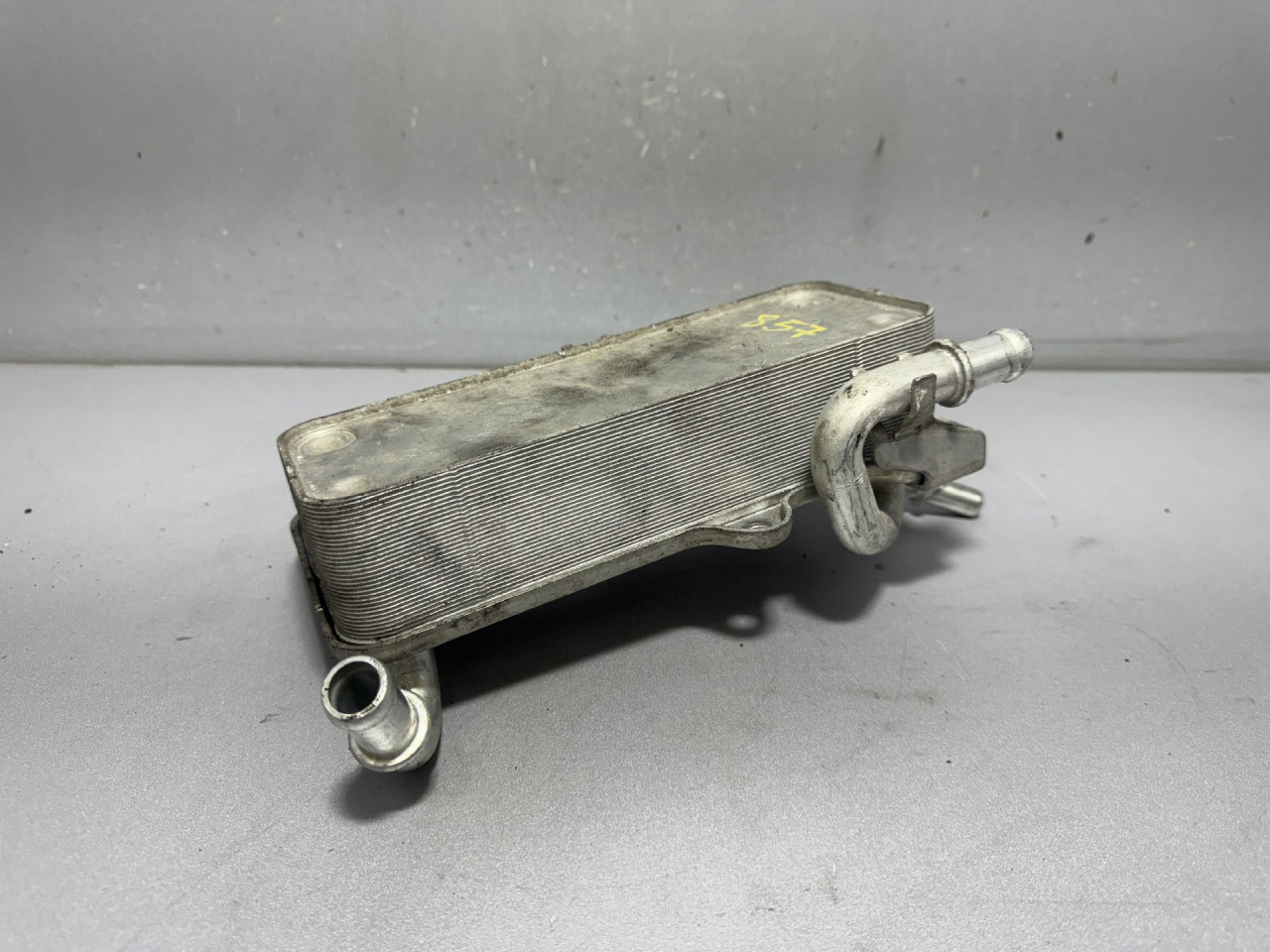HLADNJAK ULJA MJENJACA AUDI A6 4K > 18- 4M0317021G