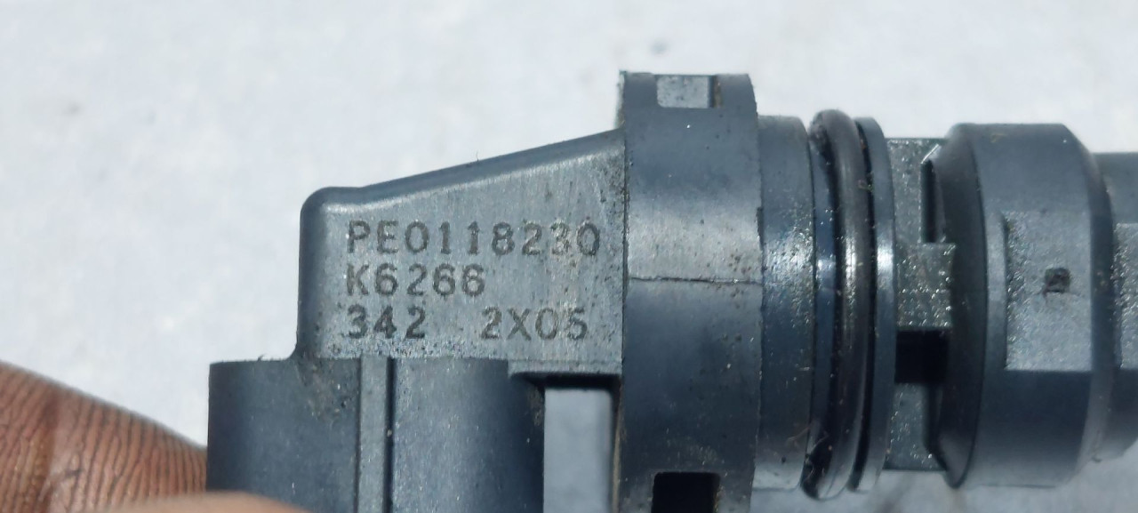 DIJELOVI SENZOR BREGASTE MAZDA 6 > 10-12 2.0 PE0118230
