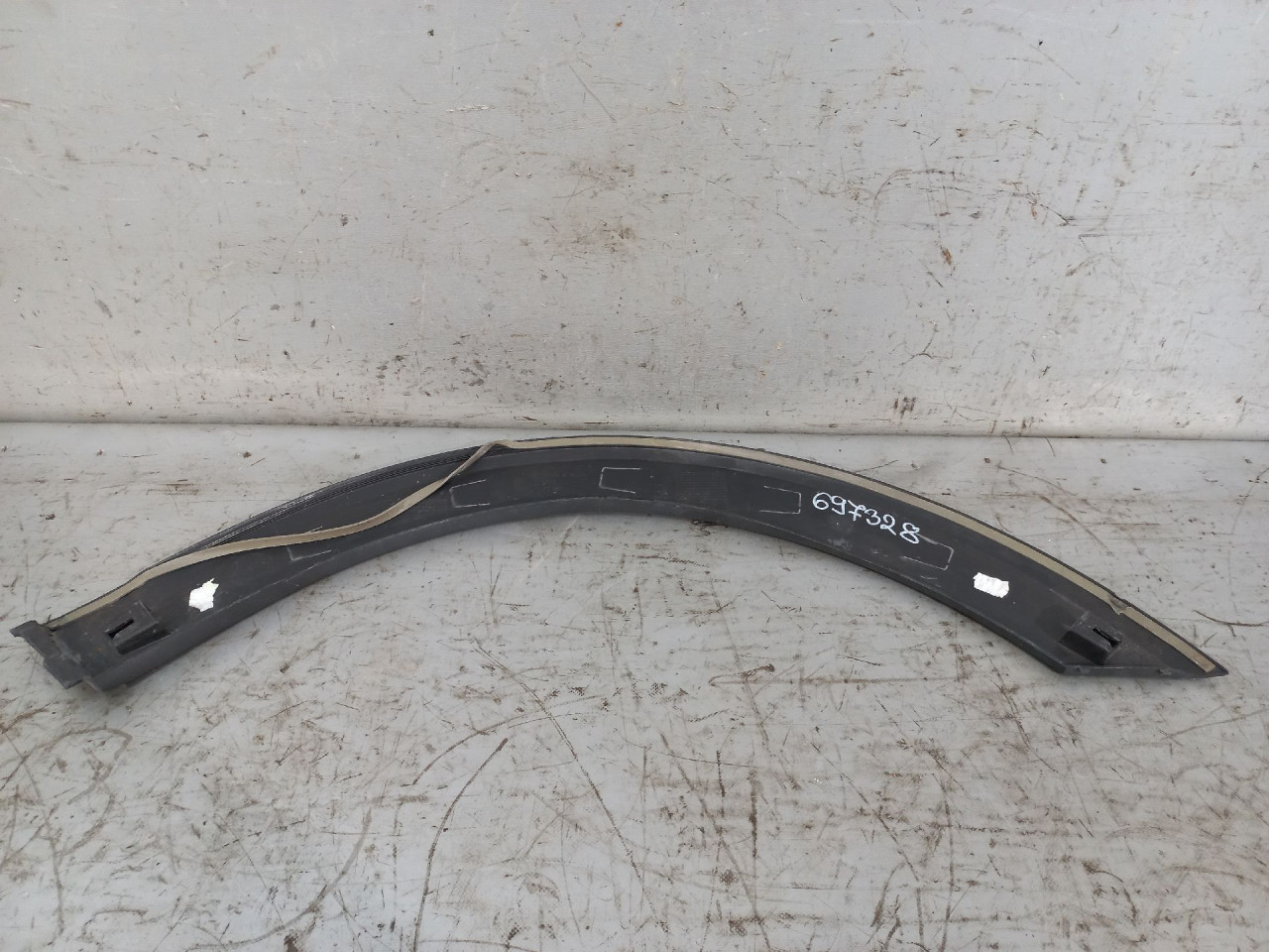 DIJELOVI RUB BLATOBRANA VW TAIGO > 20- 2G7854731A