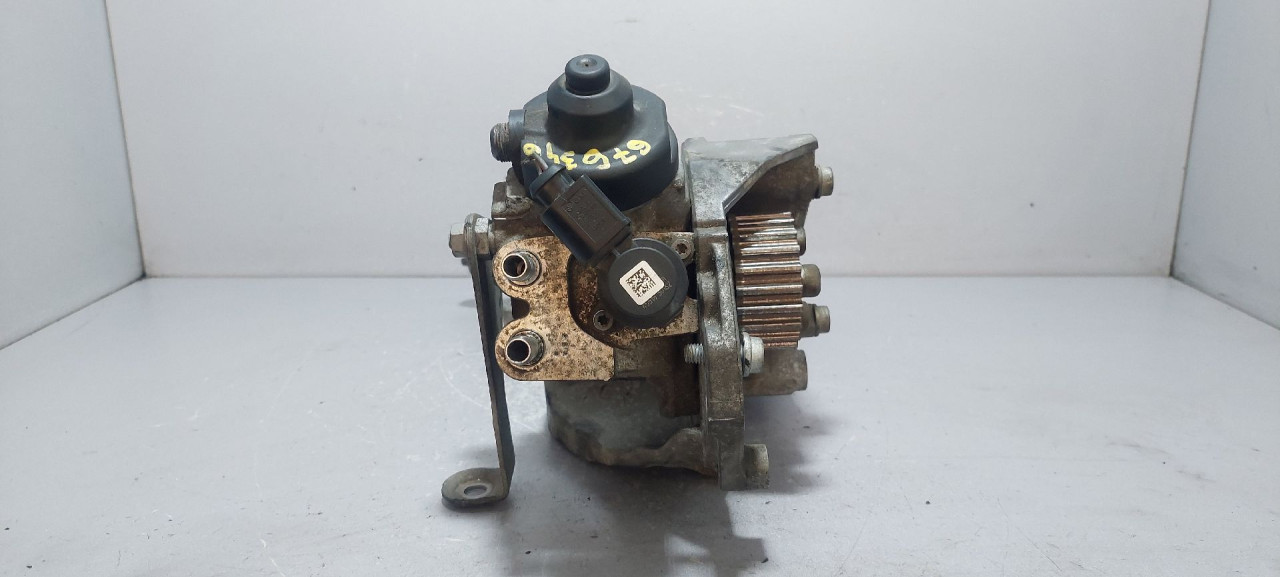 PUMPA VISOKOG PRITISKA VW PASSAT B7 > 10-14 03L130755L