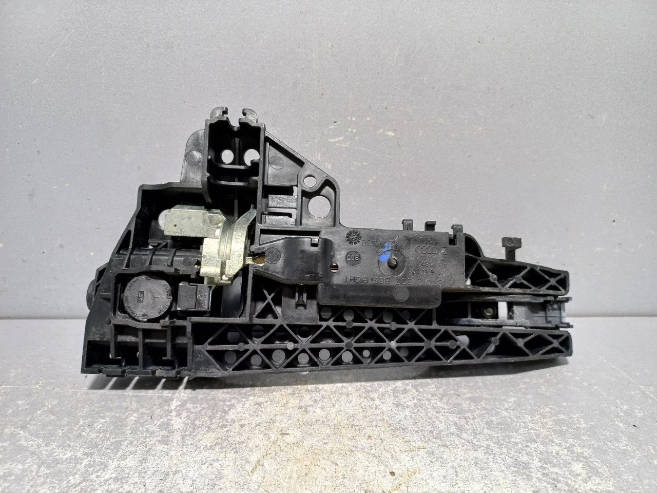 RUCKA VRATA AUDI A4 (B8) > 07-11 8T02837886