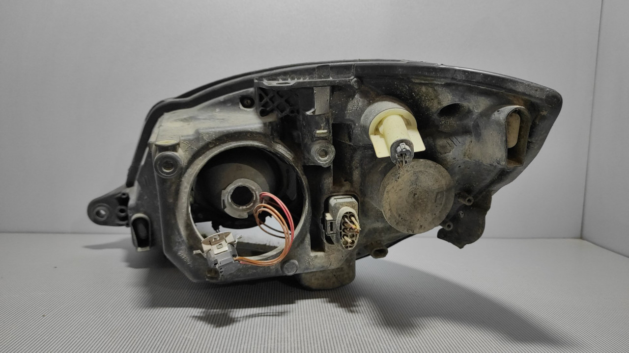 DIJELOVI FAR SKODA FABIA > 07-10 24783200R