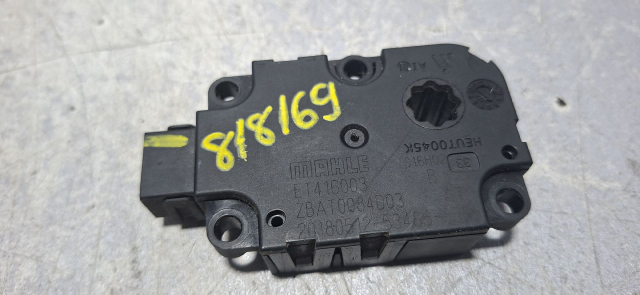 DIJELOVI MOTORIC KLAPNE AUDI A4 (B9) > 15-18 ZBAT0084D03