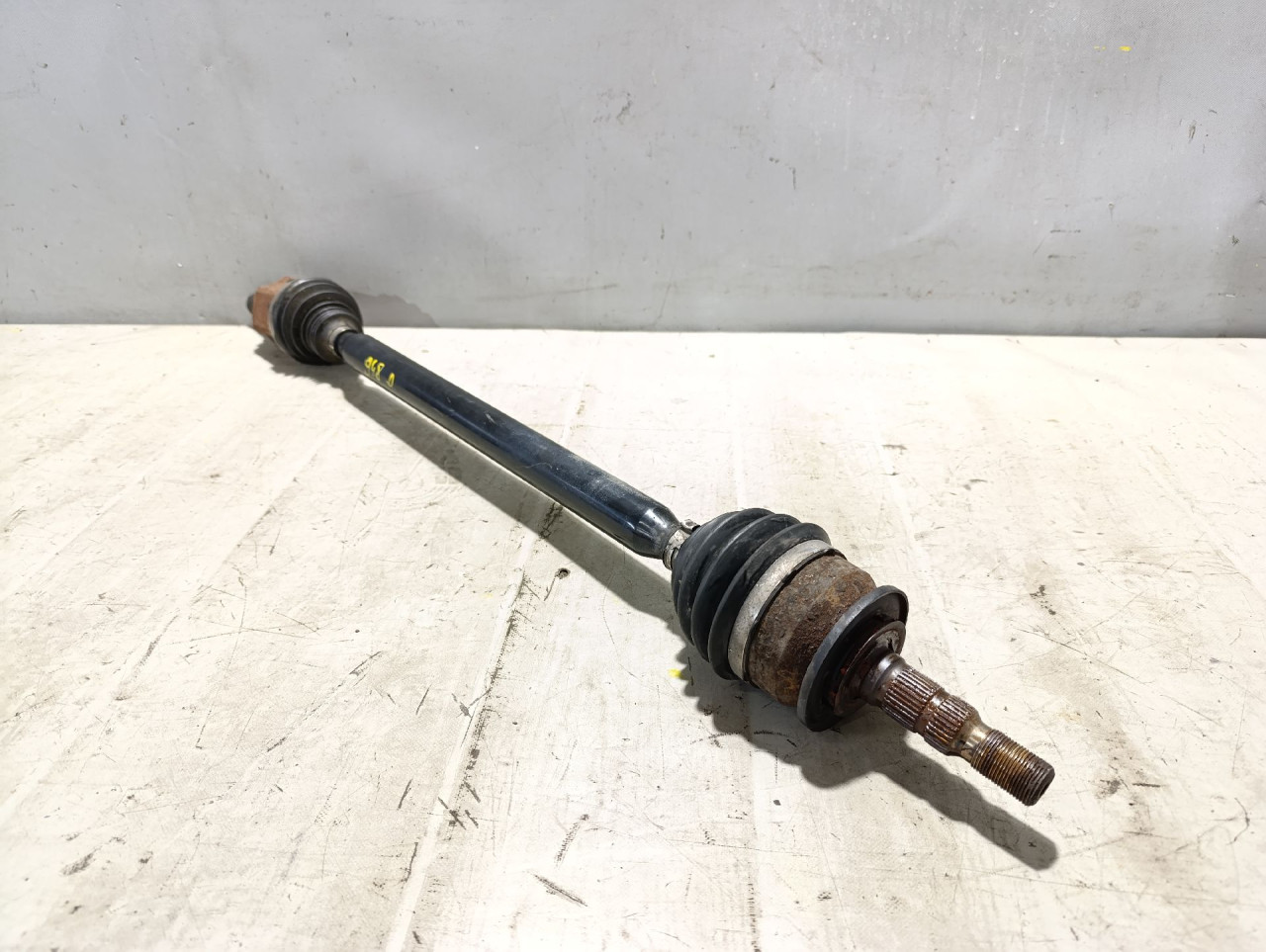 DIJELOVI POLUOSOVINA OPEL ASTRA K > 15-19 13367066