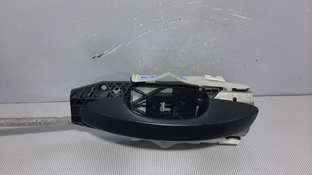 RUCKA VRATA SKODA OCTAVIA > 13-16 5L0837885B
