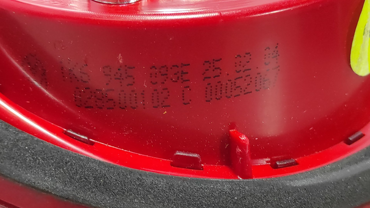 DIJELOVI STOP SVJETLO VW GOLF 5 > 03-08 1K6945093E