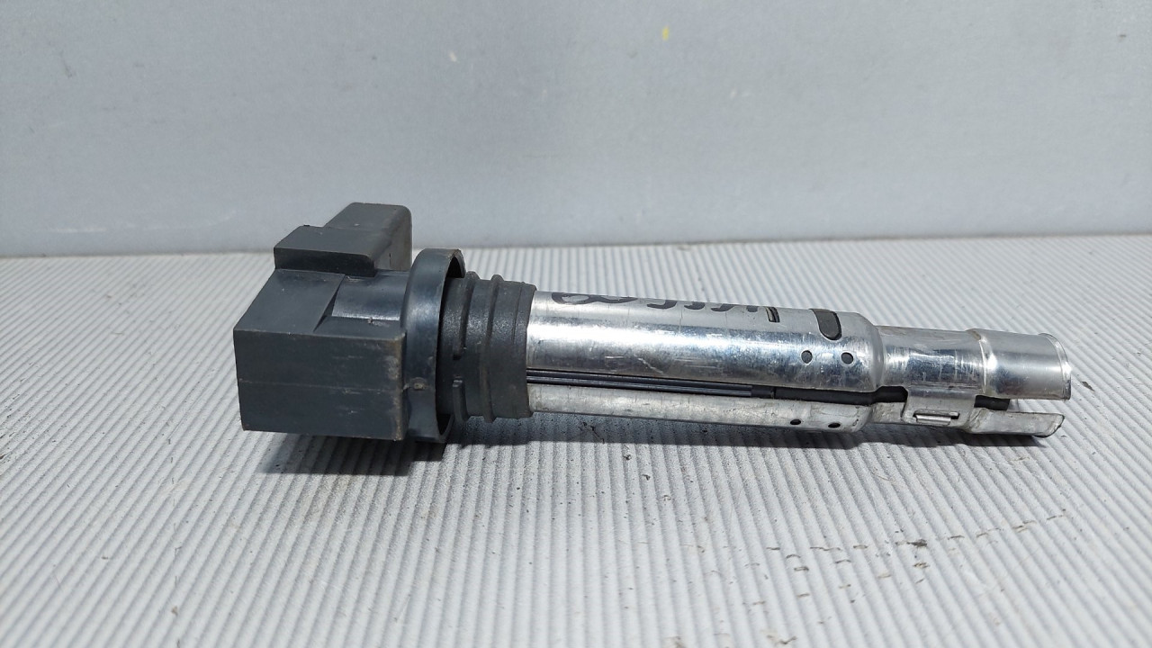 DIJELOVI BOMBINA VW PASSAT B7 > 10-14 036905715G