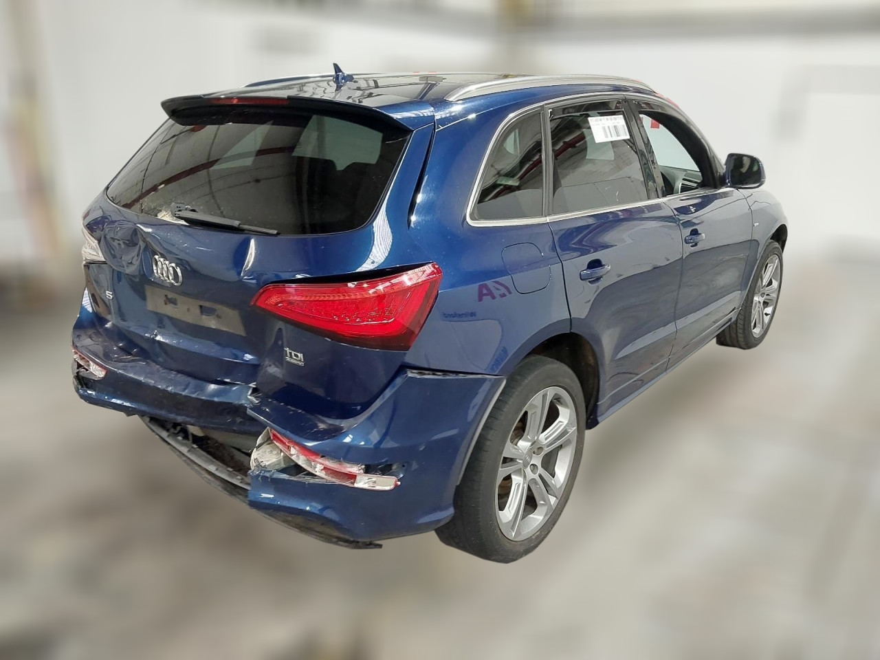 DIJELOVI AUDI Q5 2.0 DIZEL 130KW 4X4 QUATTRO MJENJAC MOTOR CGLC