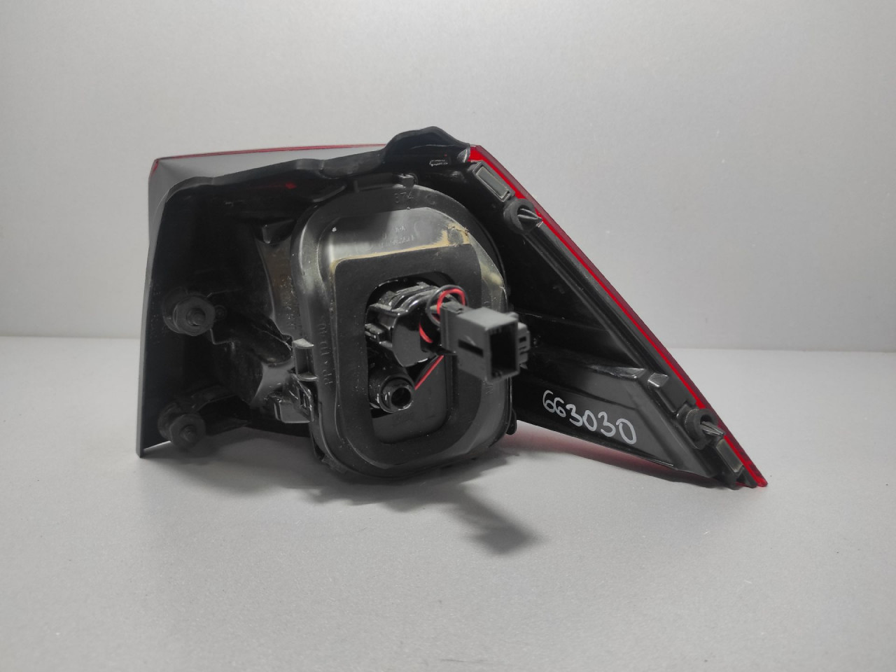 DIJELOVI STOP SVJETLO VW GOLF 7 > 12-16 5G0945095M