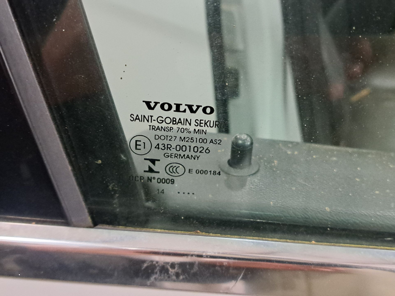 DIJELOVI STAKLO VOLVO XC60 > 13-17