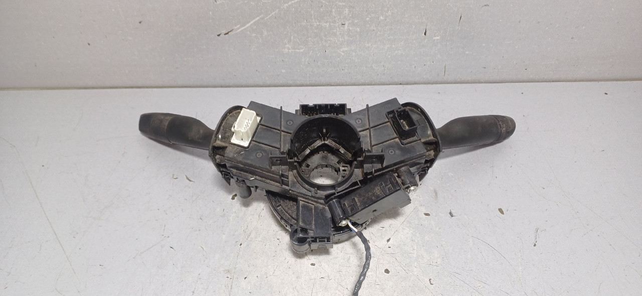 DIJELOVI RUCICE VOLANA OPEL ASTRA K > 15-19