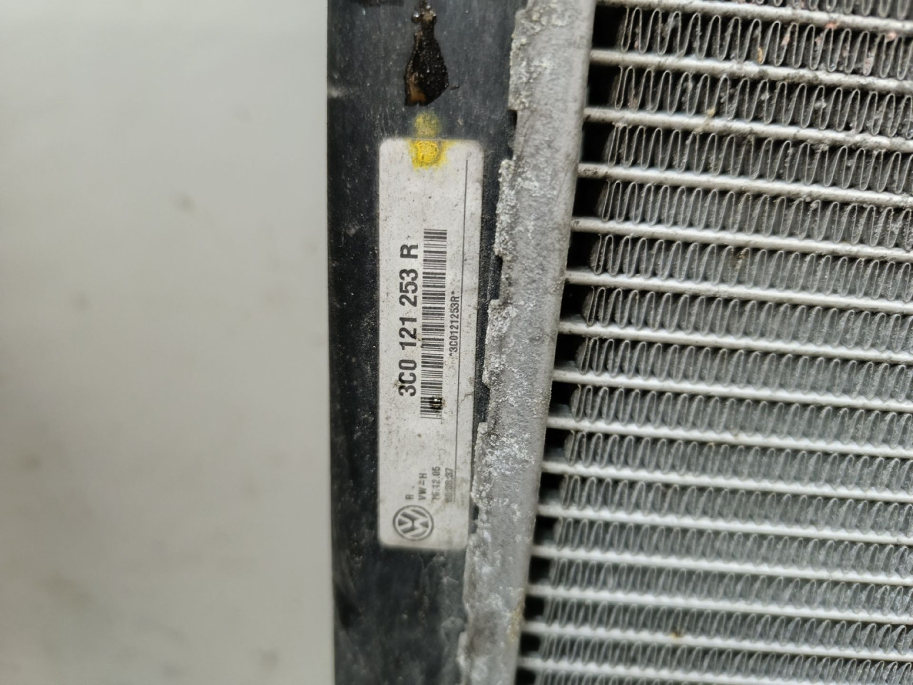 HLADNJAK VODE VW PASSAT B6 > 05-10 3C0121253R