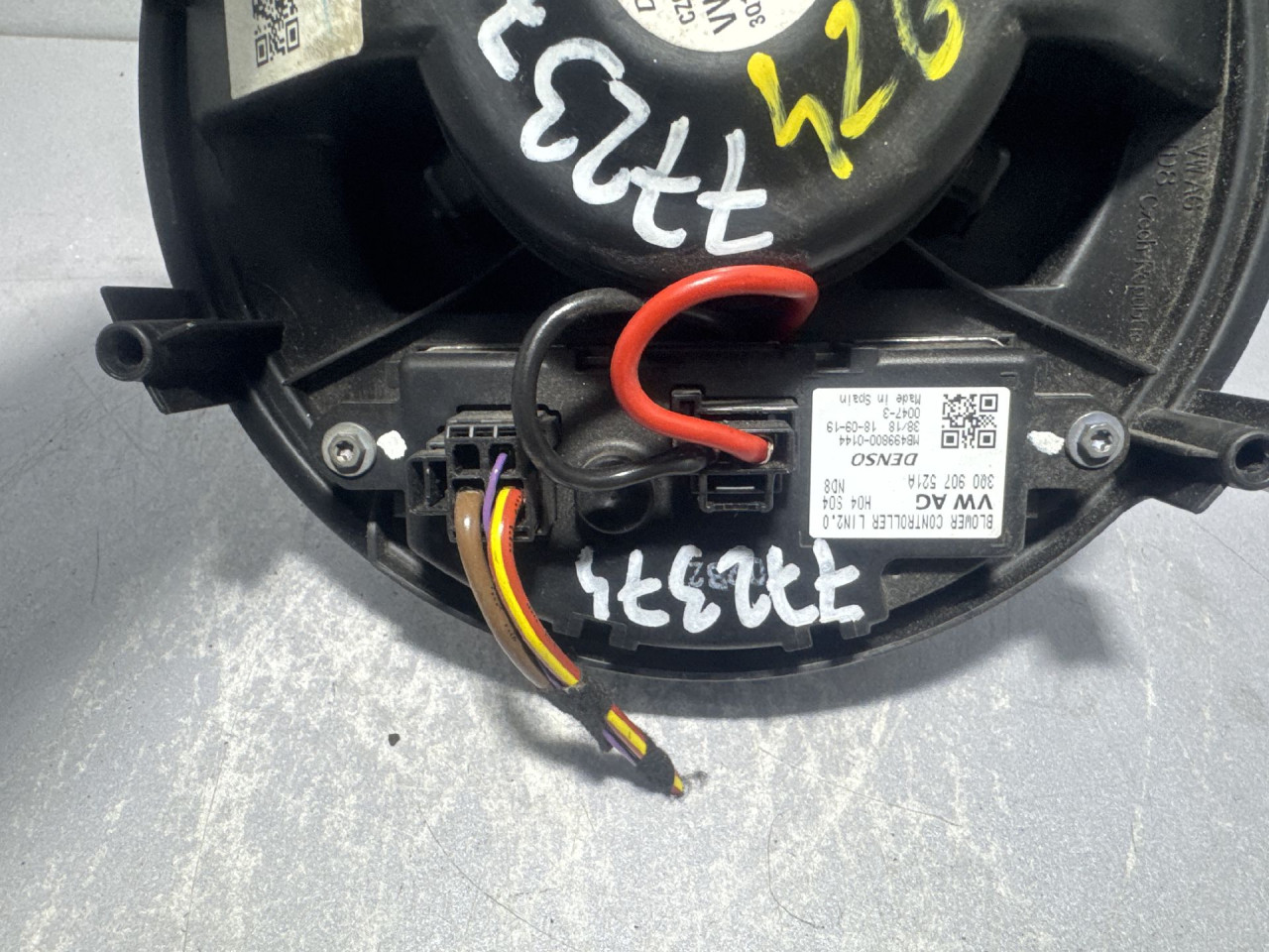 ELEKTRONIKA REOSTAT VW PASSAT B8 > 14- 3Q0907521A