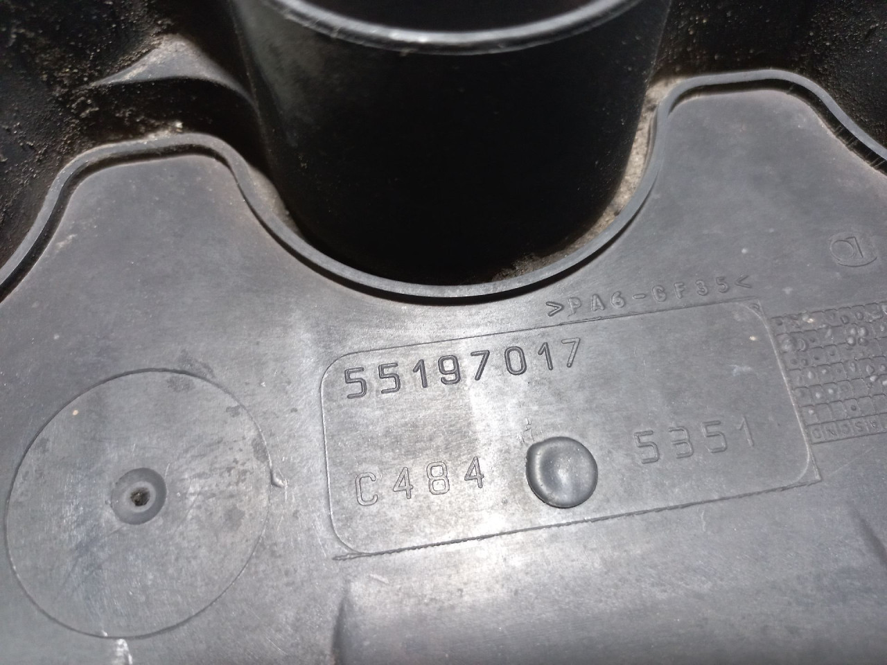 DIJELOVI DEKLO OPEL ZAFIRA B > 08-12 55197017