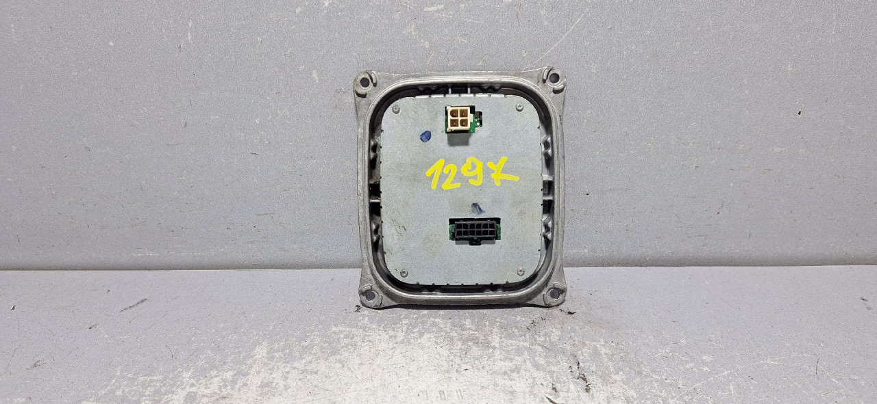 DIJELOVI BALAST FARA PEUGEOT 308 > 13-17 130732940400
