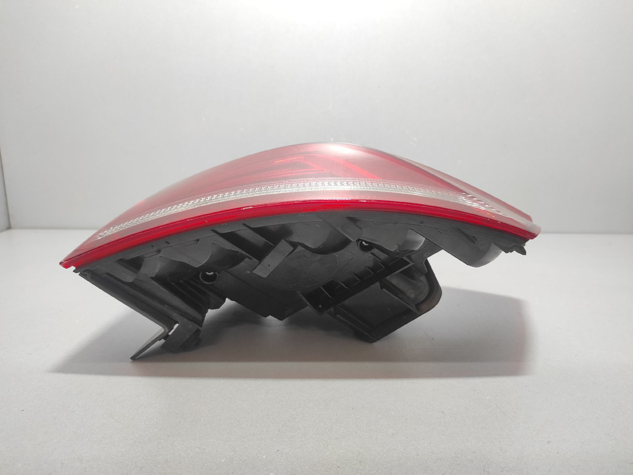 DIJELOVI STOP SVJETLO VW PASSAT B8 > 14- 3G9945312